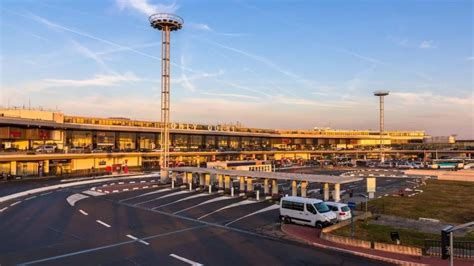 Welcome to Orly airport (ORY) .